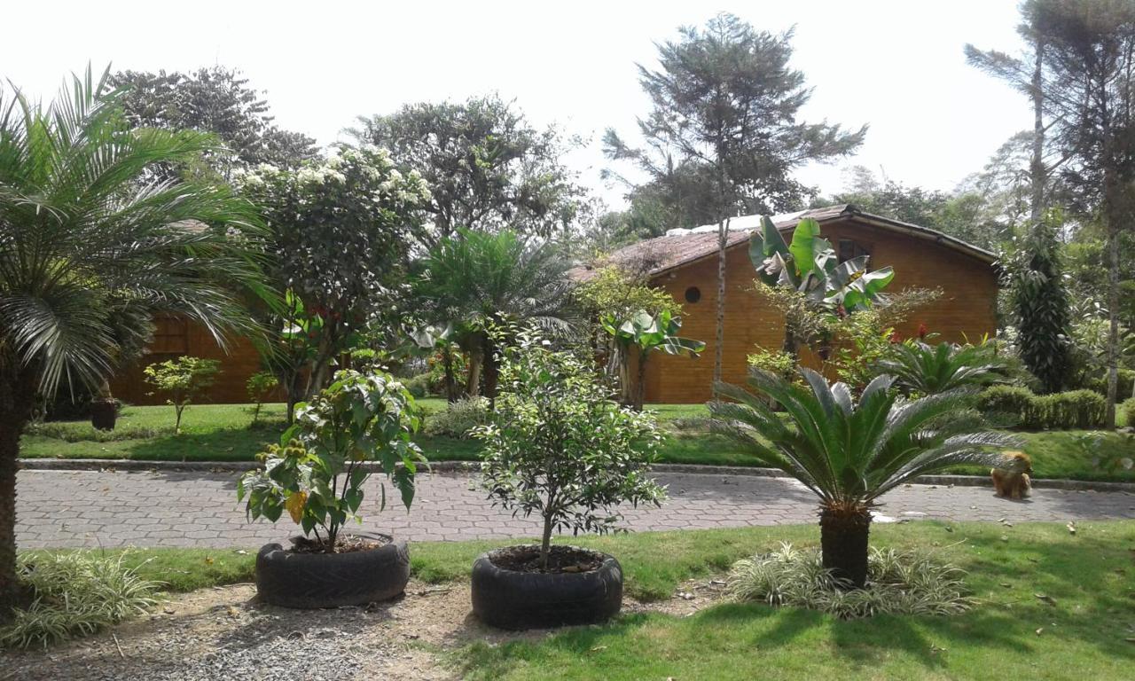 Estancia La Colina Santo Domingo de los Colorados Dış mekan fotoğraf